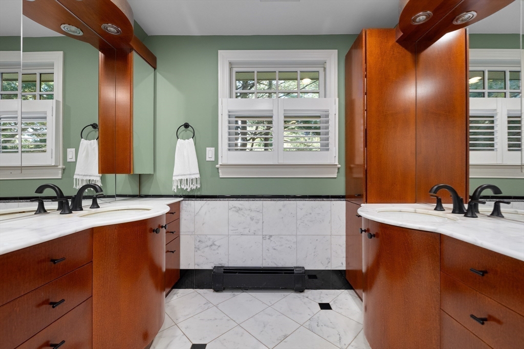 7 Bradley Road Andover, MA 01810 - Photo 24 of 39