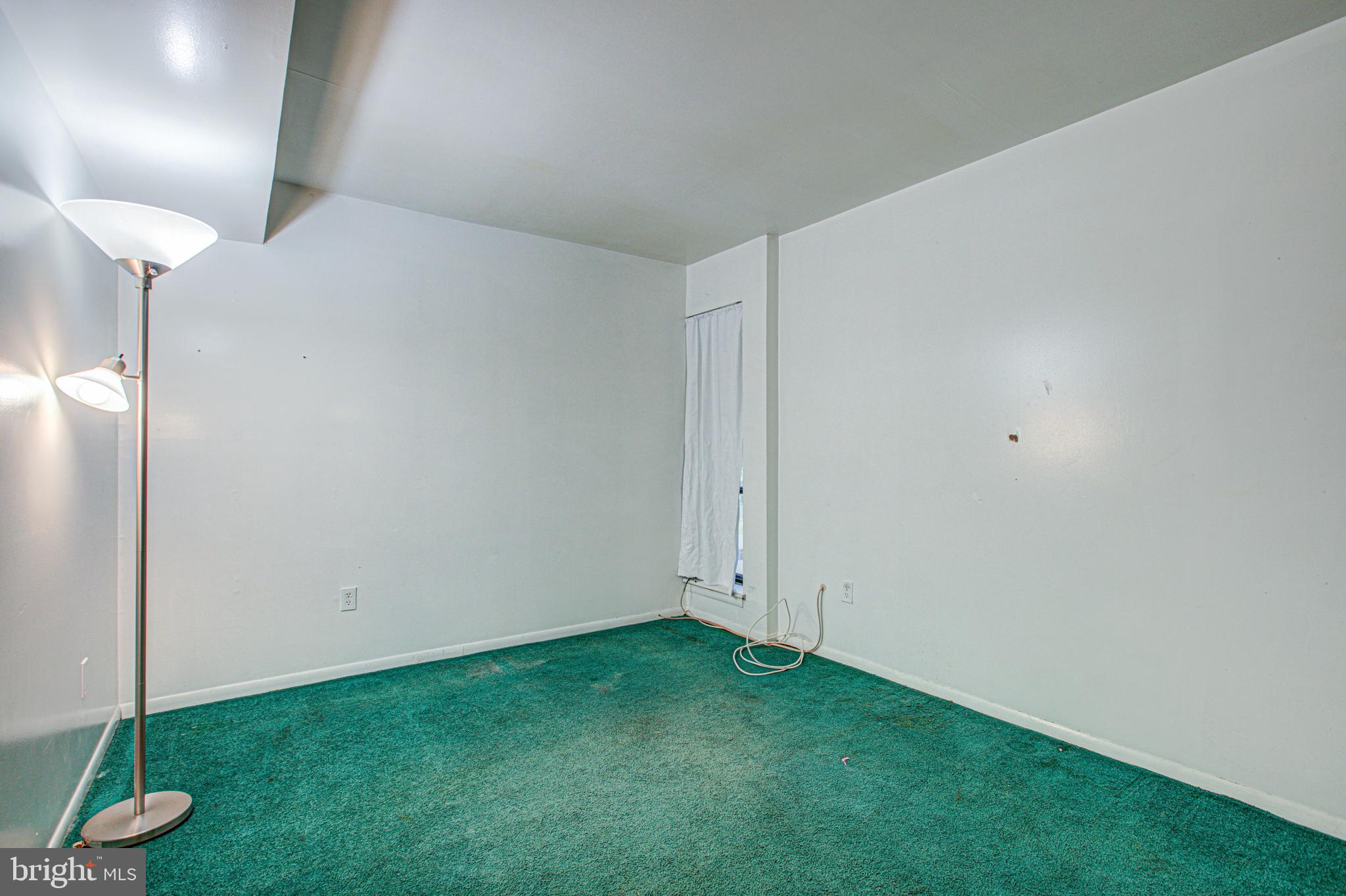 5816 Royal Ridge Drive, Unit K Springfield, VA 22152 - Photo 9 of 32 Bedroom 2