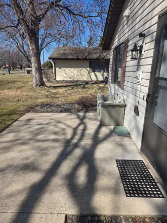 $1,395 | 6662 84th Court North, Brooklyn Park, MN 55445