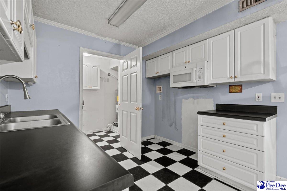 1444 Golf Terrace Boulevard Florence, SC 29501 - Photo 12 of 25 Gallery Image 12