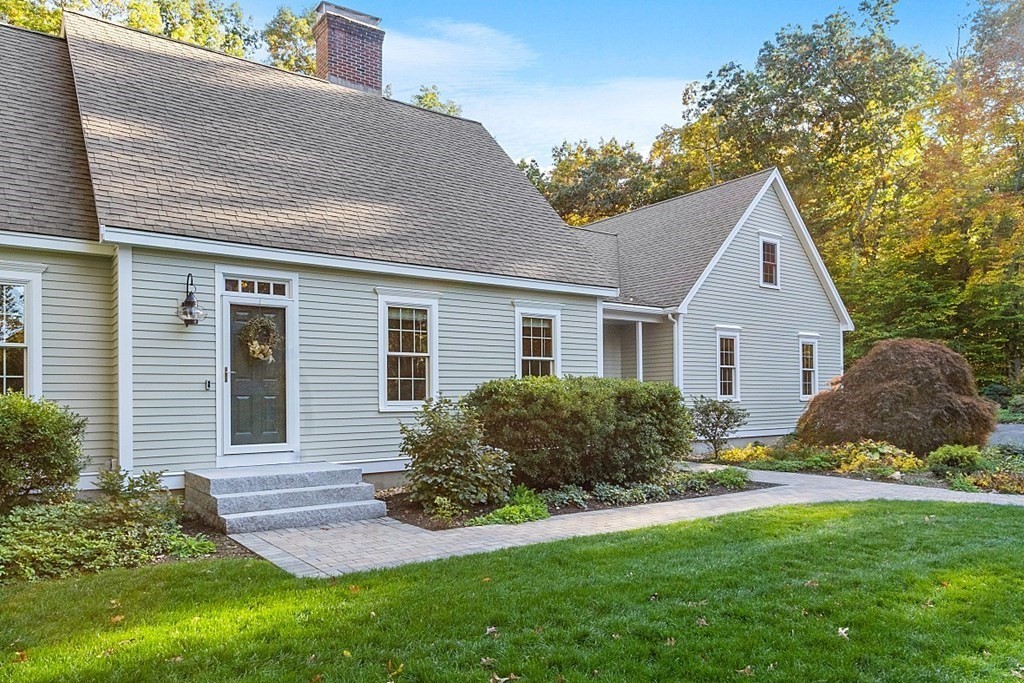 80 Nashoba Road Littleton, MA 01460 - Photo 3 of 42 Gallery Image 3