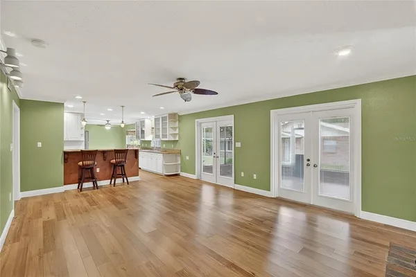 $940,000 | 1502 Azalea Street, Plant City, FL 33563