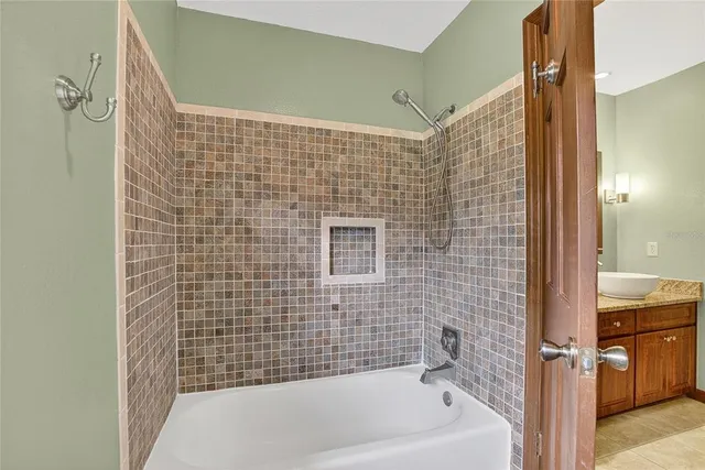 $944,900 | 1502 Azalea Street, Plant City, FL 33563