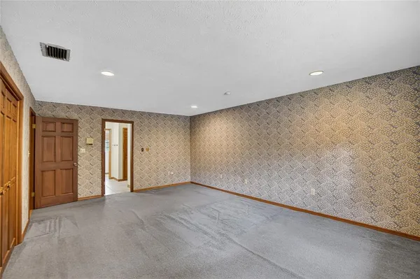 $940,000 | 1502 Azalea Street, Plant City, FL 33563