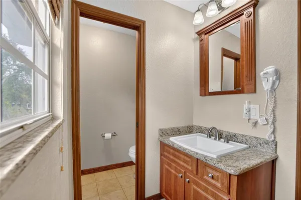 $940,000 | 1502 Azalea Street, Plant City, FL 33563