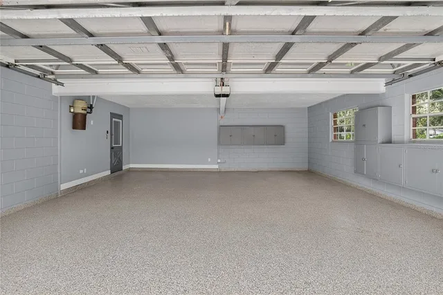 $944,900 | 1502 Azalea Street, Plant City, FL 33563