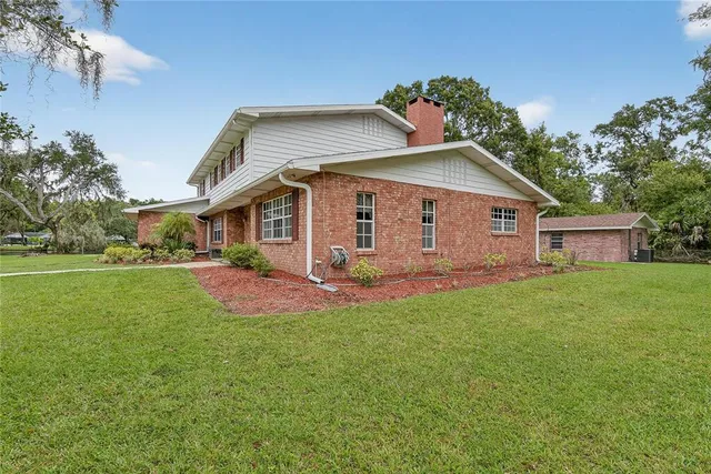 $944,900 | 1502 Azalea Street, Plant City, FL 33563