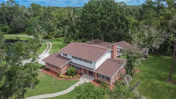 $940,000 | 1502 Azalea Street, Plant City, FL 33563