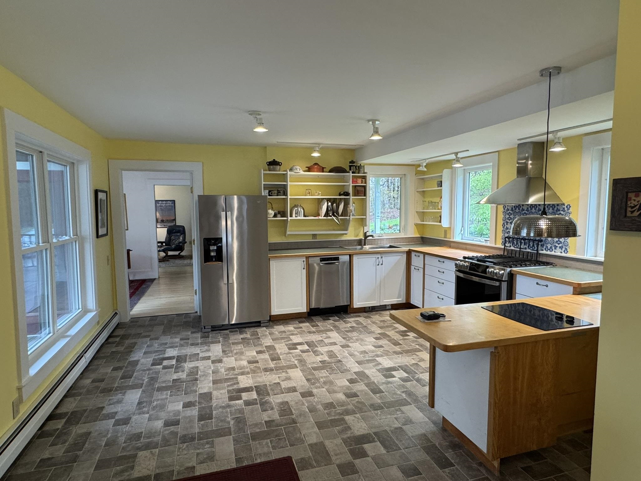 3503 Highway 215 Cabot, VT 05647 - Photo 11 of 31
