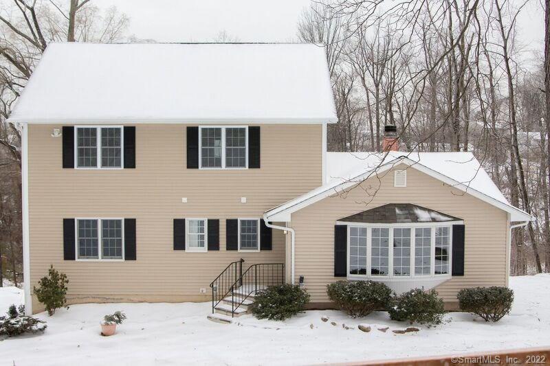 8 Deer Run Road Brookfield, CT 06804 - Photo 1 of 1