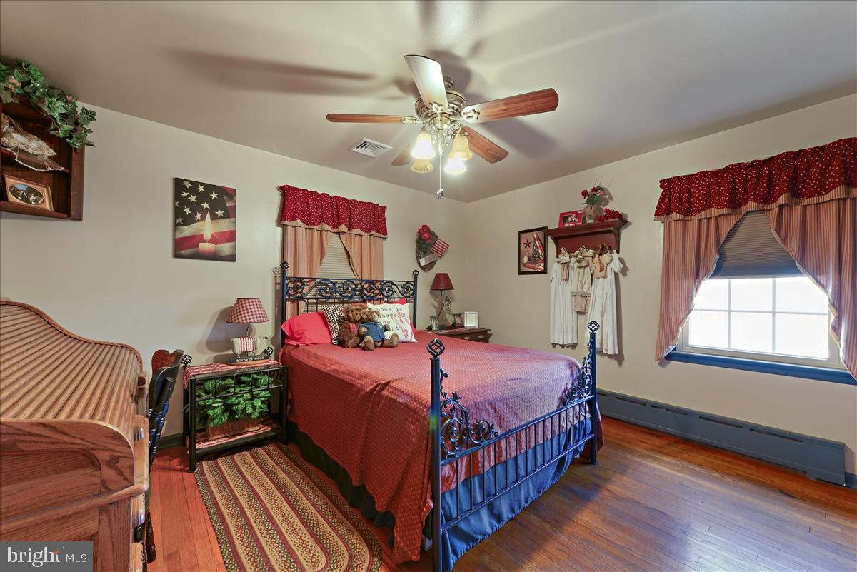 592 Nottingham Road Peach Bottom, PA 17563 - Photo 15 of 28 Bedroom 2
