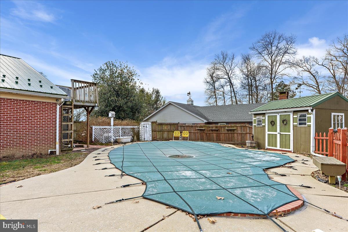 592 Nottingham Road Peach Bottom, PA 17563 - Photo 25 of 28 Pool- Pool Shed