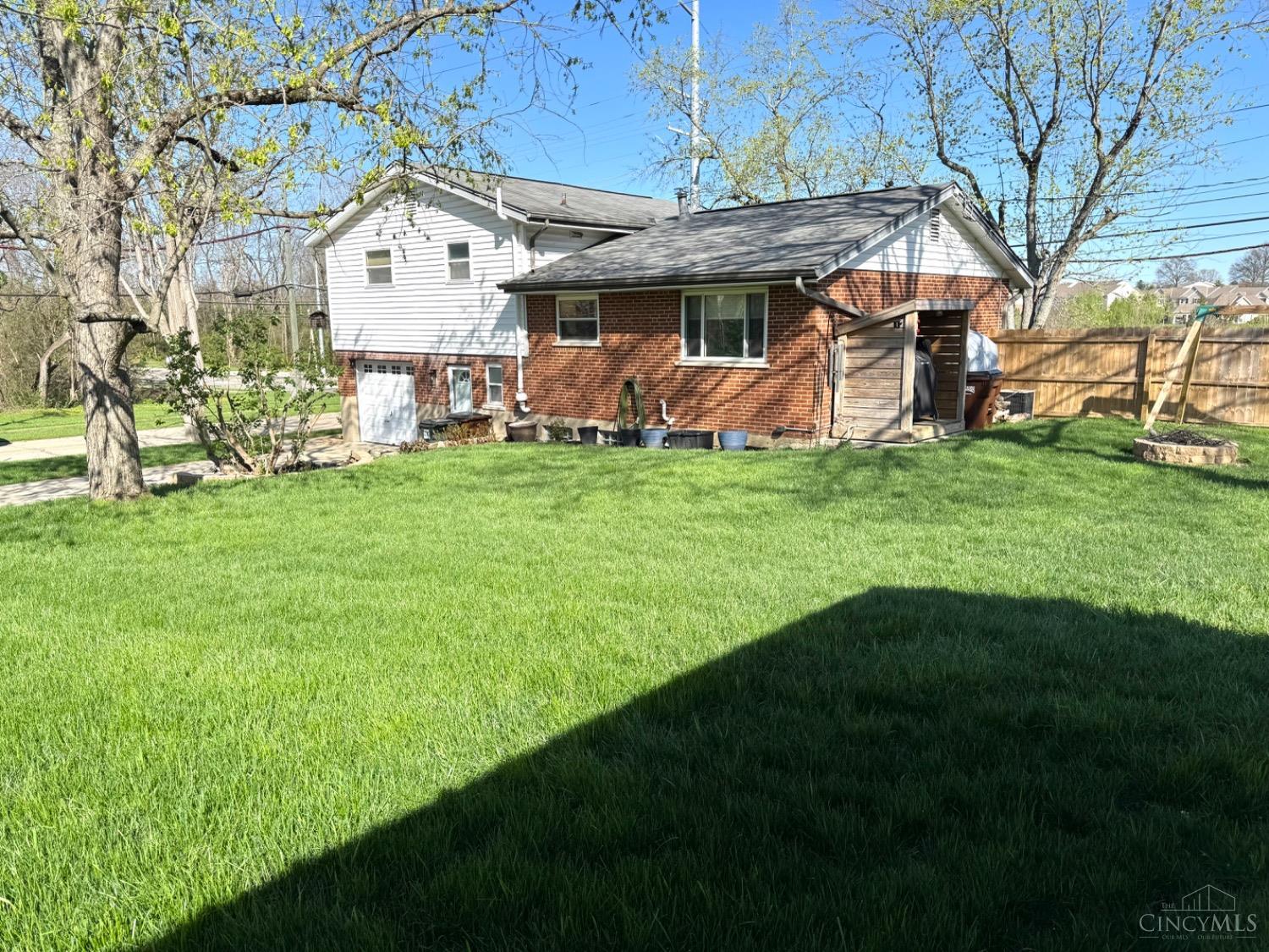 929 Compton Road Cincinnati, OH 45231 - Photo 34 of 39