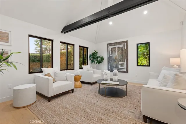 $2,799,000 | 13541 Chandler Boulevard, Sherman Oaks, CA 91401