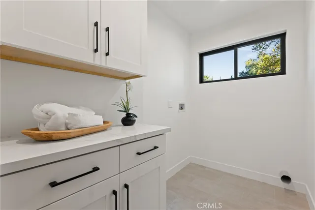 $2,799,000 | 13541 Chandler Boulevard, Sherman Oaks, CA 91401