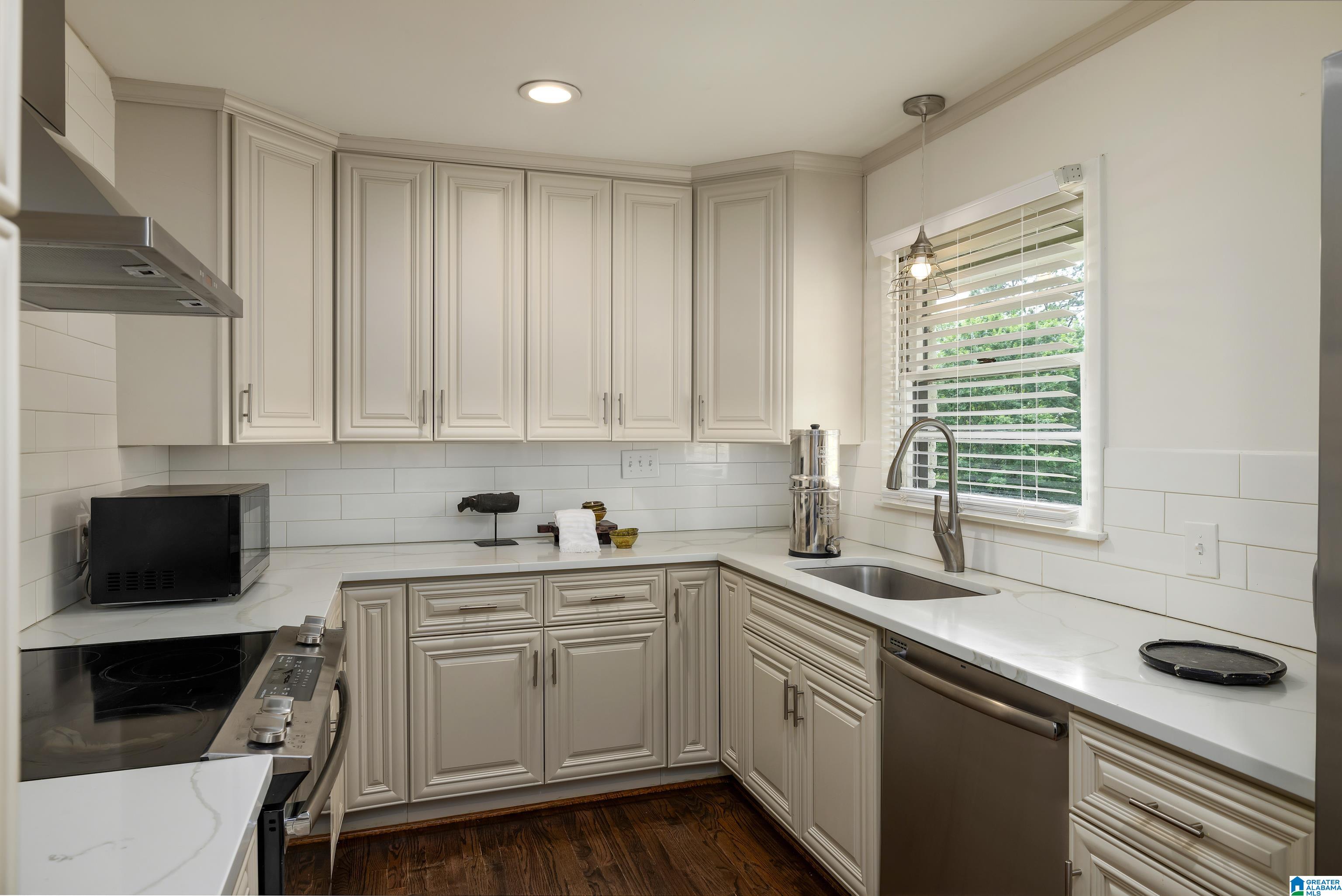 3621 Spring Valley Road Birmingham, AL 35223 - Photo 15 of 71