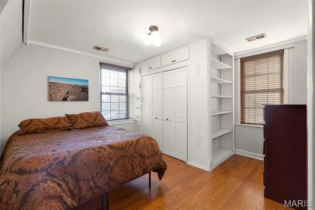 $439,000 | 7601 Gannon Avenue, University City, MO 63130