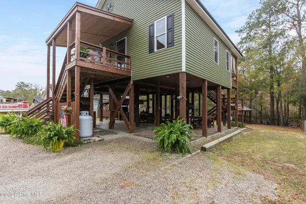 $450,000 | 229 Estate Road, Atkinson, NC 28421