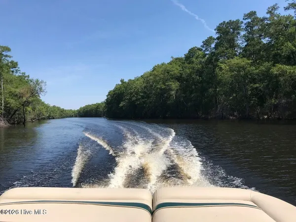 $450,000 | 229 Estate Road, Atkinson, NC 28421