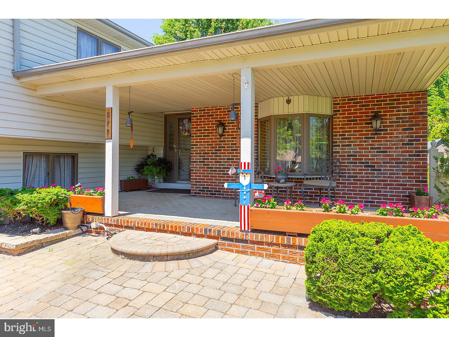 375 Meadowcroft Road Woodbury, NJ 08096 - Photo 3 of 25 Gallery Image 3