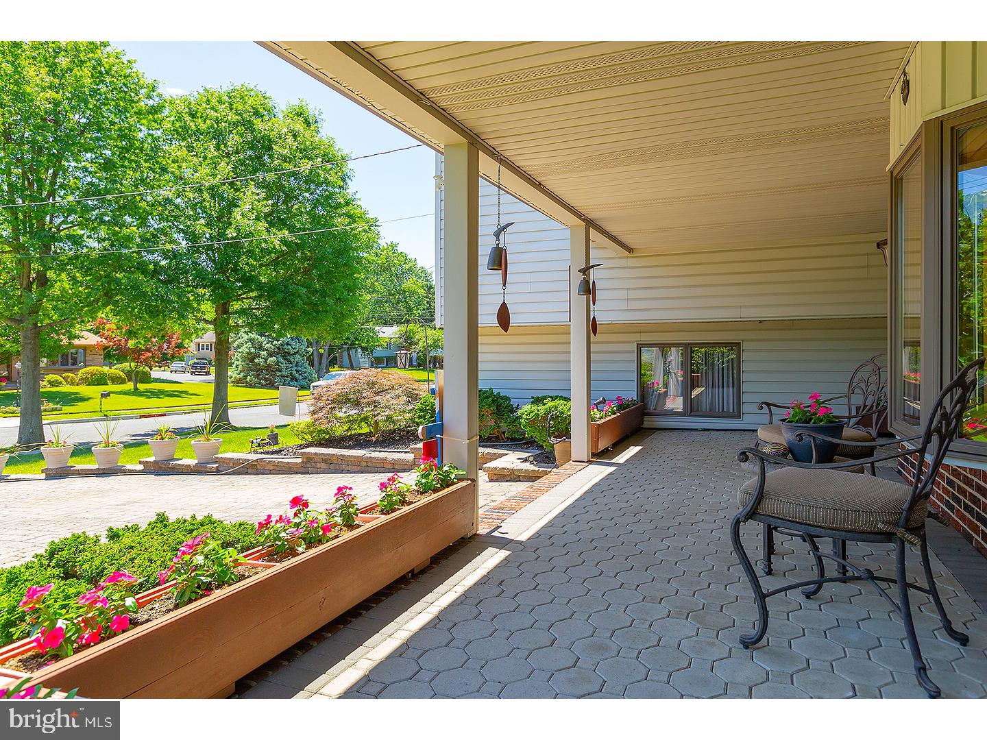 375 Meadowcroft Road Woodbury, NJ 08096 - Photo 4 of 25 Gallery Image 4