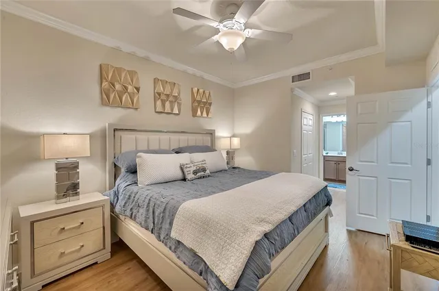 $2,100 | 7019 River Hammock Drive, Unit 202, Bradenton, FL 34212