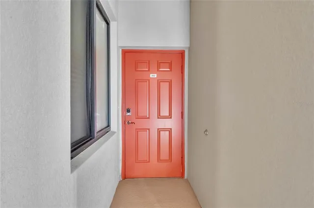 $2,100 | 7019 River Hammock Drive, Unit 202, Bradenton, FL 34212