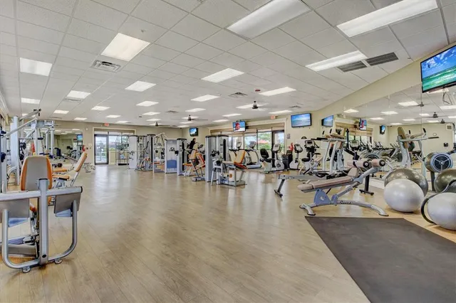 $2,100 | 7019 River Hammock Drive, Unit 202, Bradenton, FL 34212