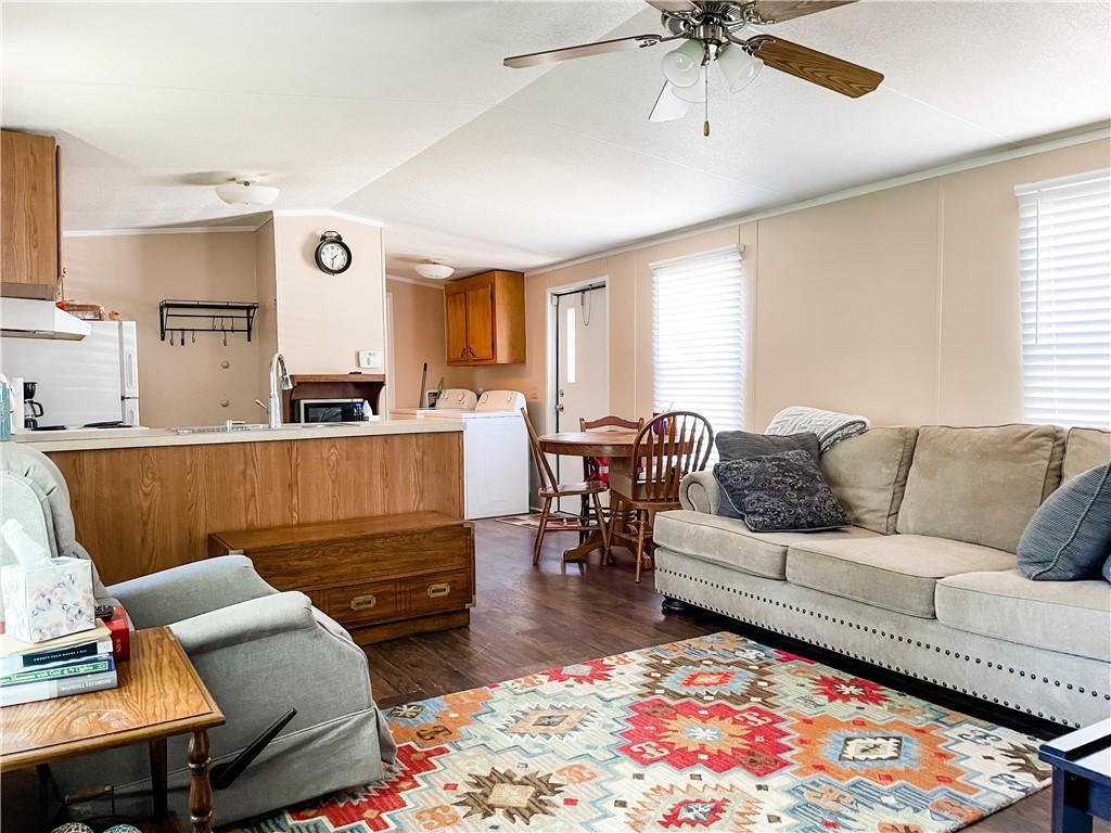 2022 Airbase Road, Unit A & B Alexandria, LA 71303 - Photo 23 of 38 Gallery Image 23