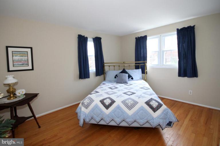 7408 Elgar Street Springfield, VA 22151 - Photo 15 of 30 Bedroom #3