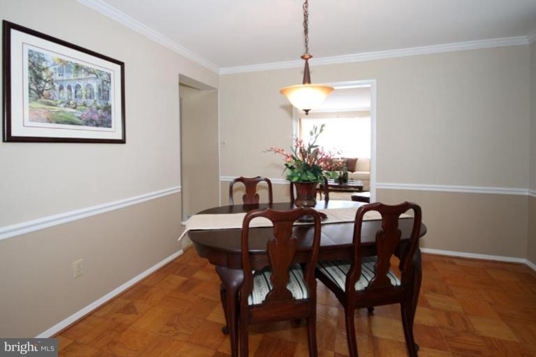 7408 Elgar Street Springfield, VA 22151 - Photo 9 of 30 Dining Room #3