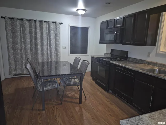 $92,500 | 1116 South Land Street, Harrisburg, IL 62946