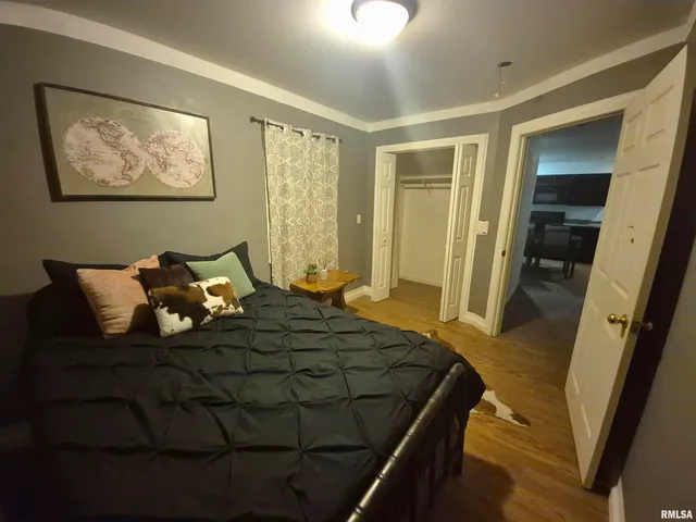 $92,500 | 1116 South Land Street, Harrisburg, IL 62946