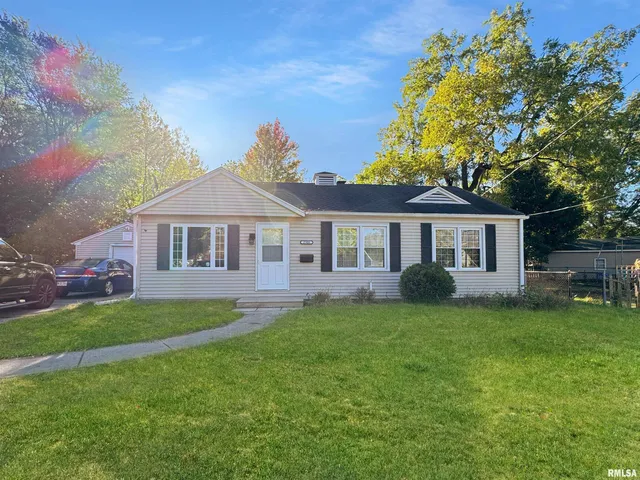 $140,000 | 2908 North Saint Philomena Court, Peoria, IL 61604