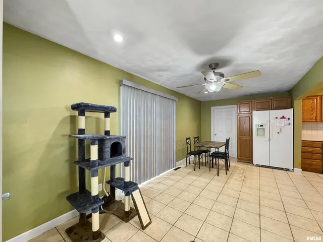 $140,000 | 2908 North Saint Philomena Court, Peoria, IL 61604