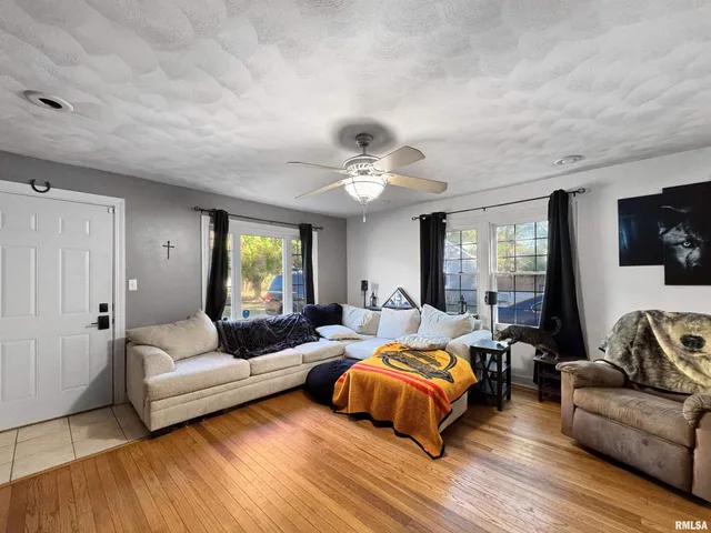 $140,000 | 2908 North Saint Philomena Court, Peoria, IL 61604