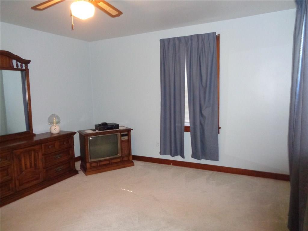 31 Forest Road Ambridge, PA 15003 - Photo 8 of 19 Gallery Image 8