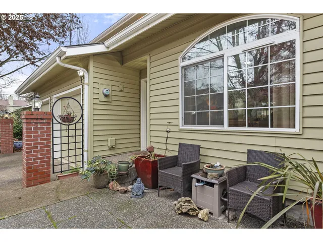 $350,000 | 3588 Westleigh Street, Eugene, OR 97405