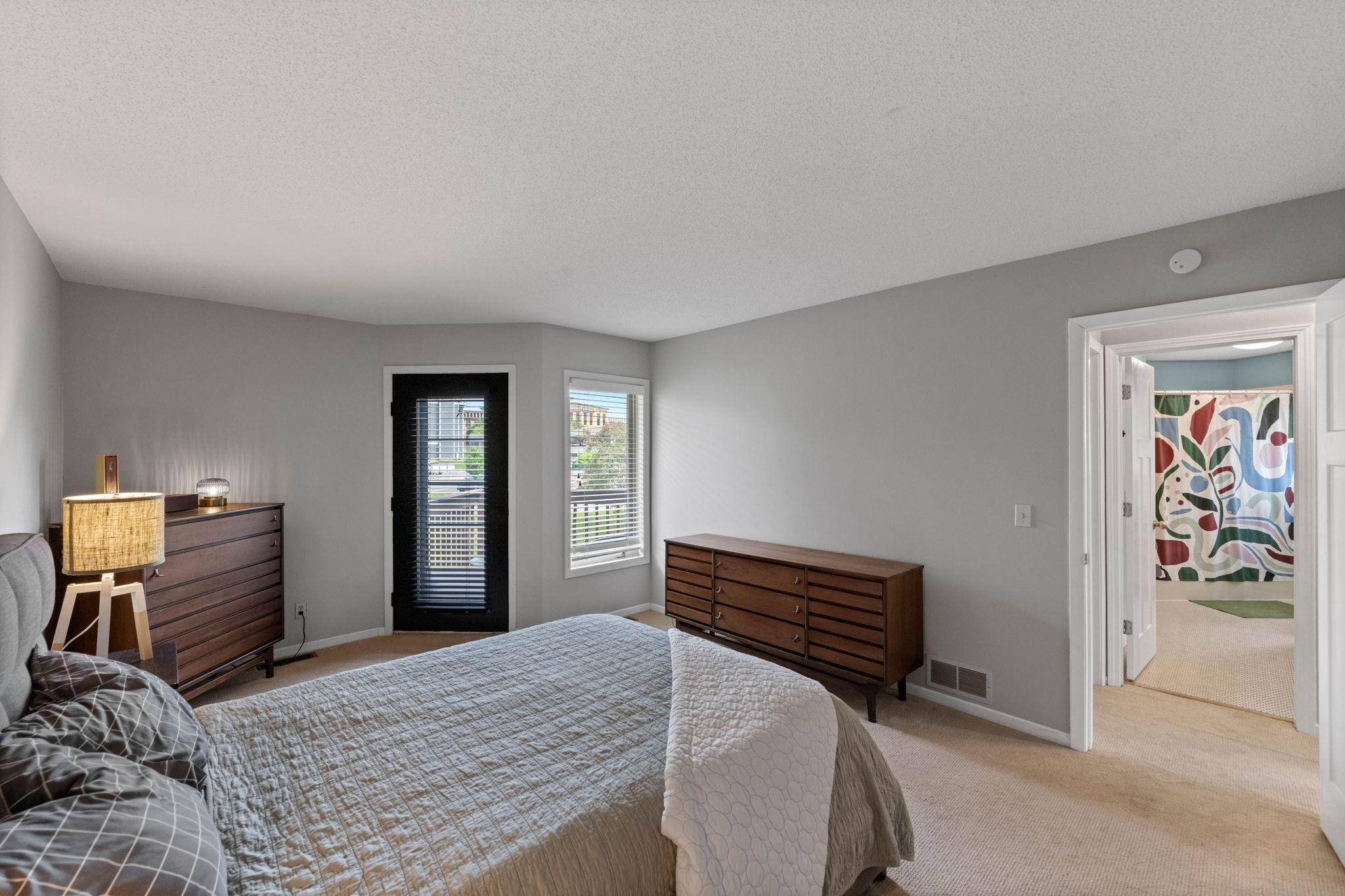 1335 Spencer Road West St. Paul, MN 55108 - Photo 19 of 39