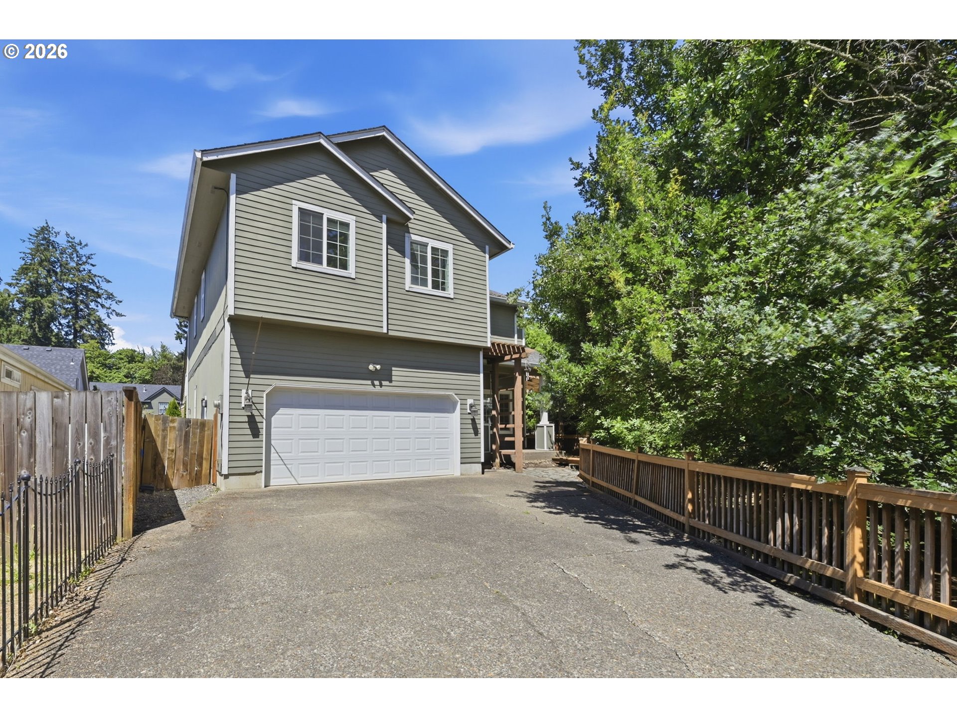 4398 Spring Meadow Avenue Eugene, OR 97404 - Photo 3 of 42