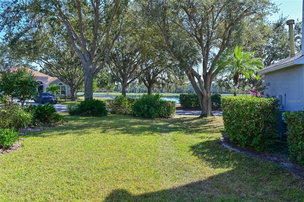 6248 Tupelo Trail Lakewood Ranch, FL 34202 - Photo 28 of 53