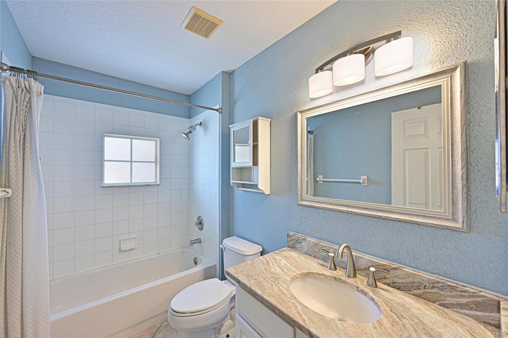 6248 Tupelo Trail Lakewood Ranch, FL 34202 - Photo 34 of 53