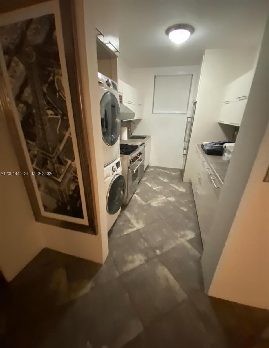 1300 Lincoln Road, Unit A301 Miami Beach, FL 33139 - Photo 23 of 23 a utility room with dryer and washer