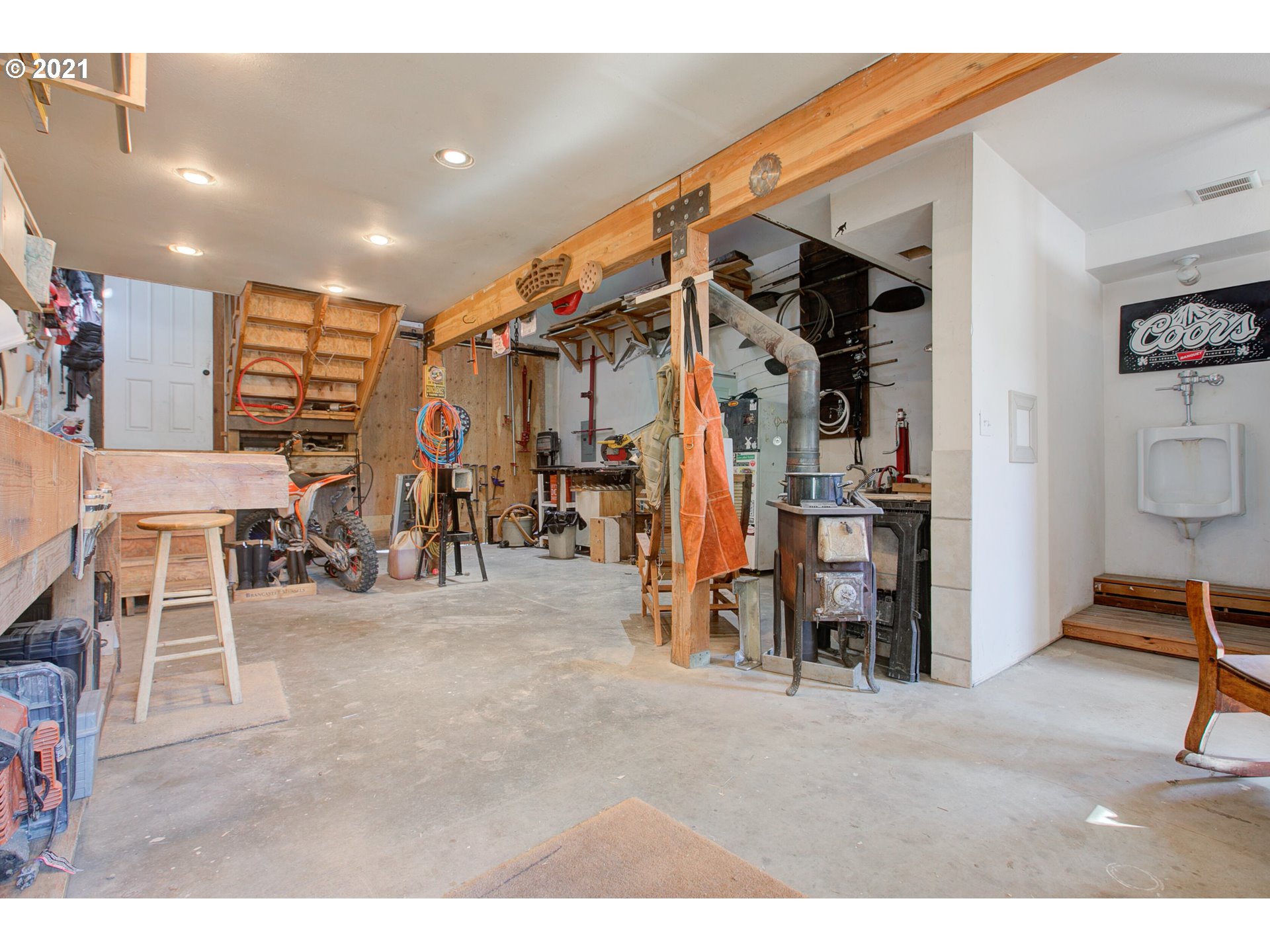 407 3rd Street Lyle, WA 98635 - Photo 22 of 32 Gallery Image 22