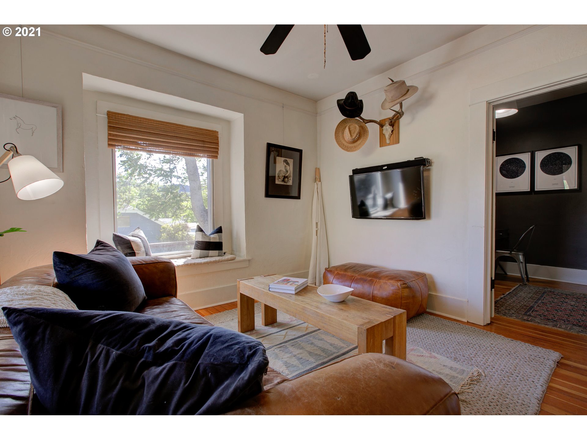 407 3rd Street Lyle, WA 98635 - Photo 4 of 32 Gallery Image 4