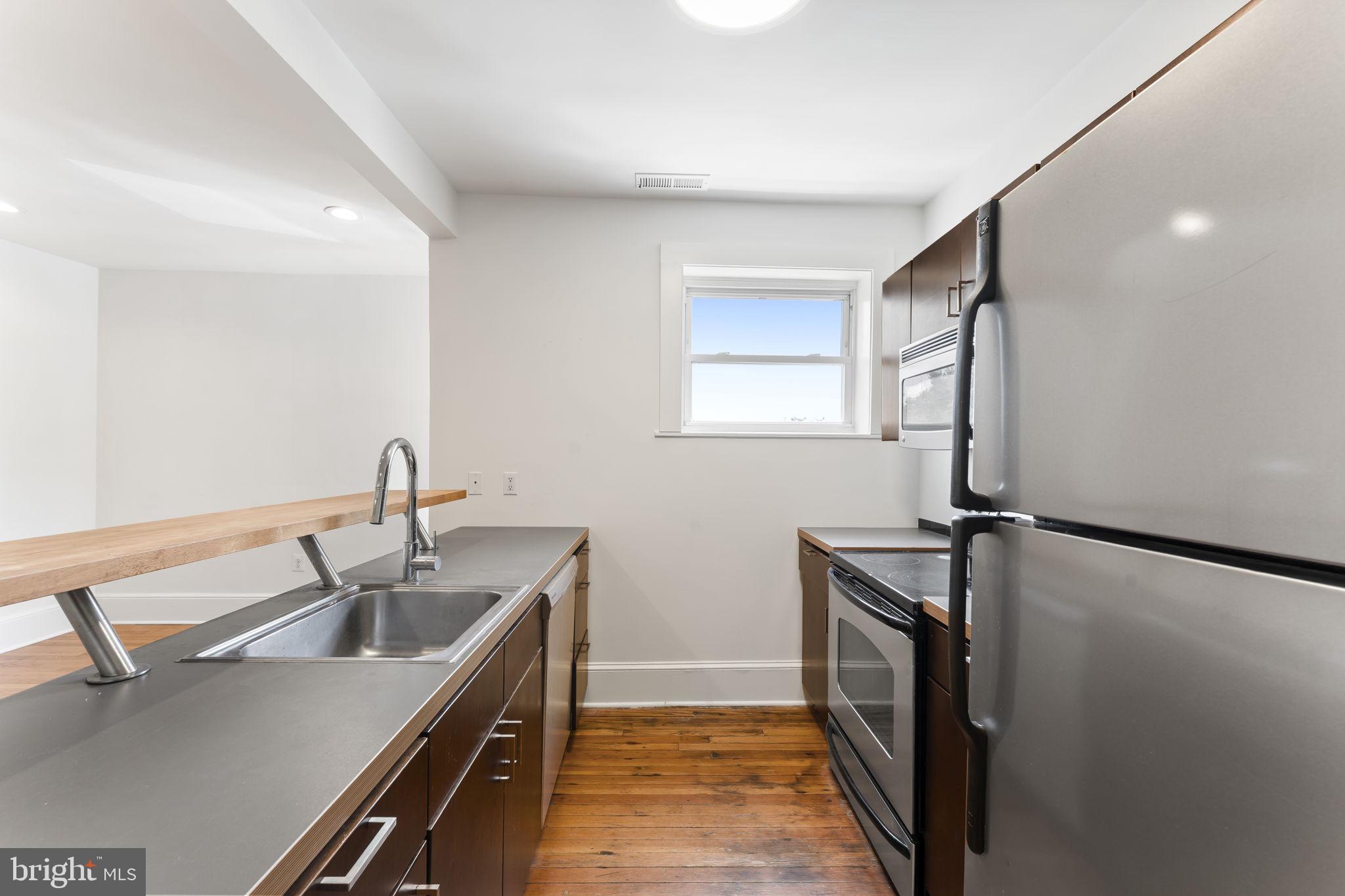 5150 Ridge Avenue, Unit 2 Philadelphia, PA 19128 - Photo 4 of 23