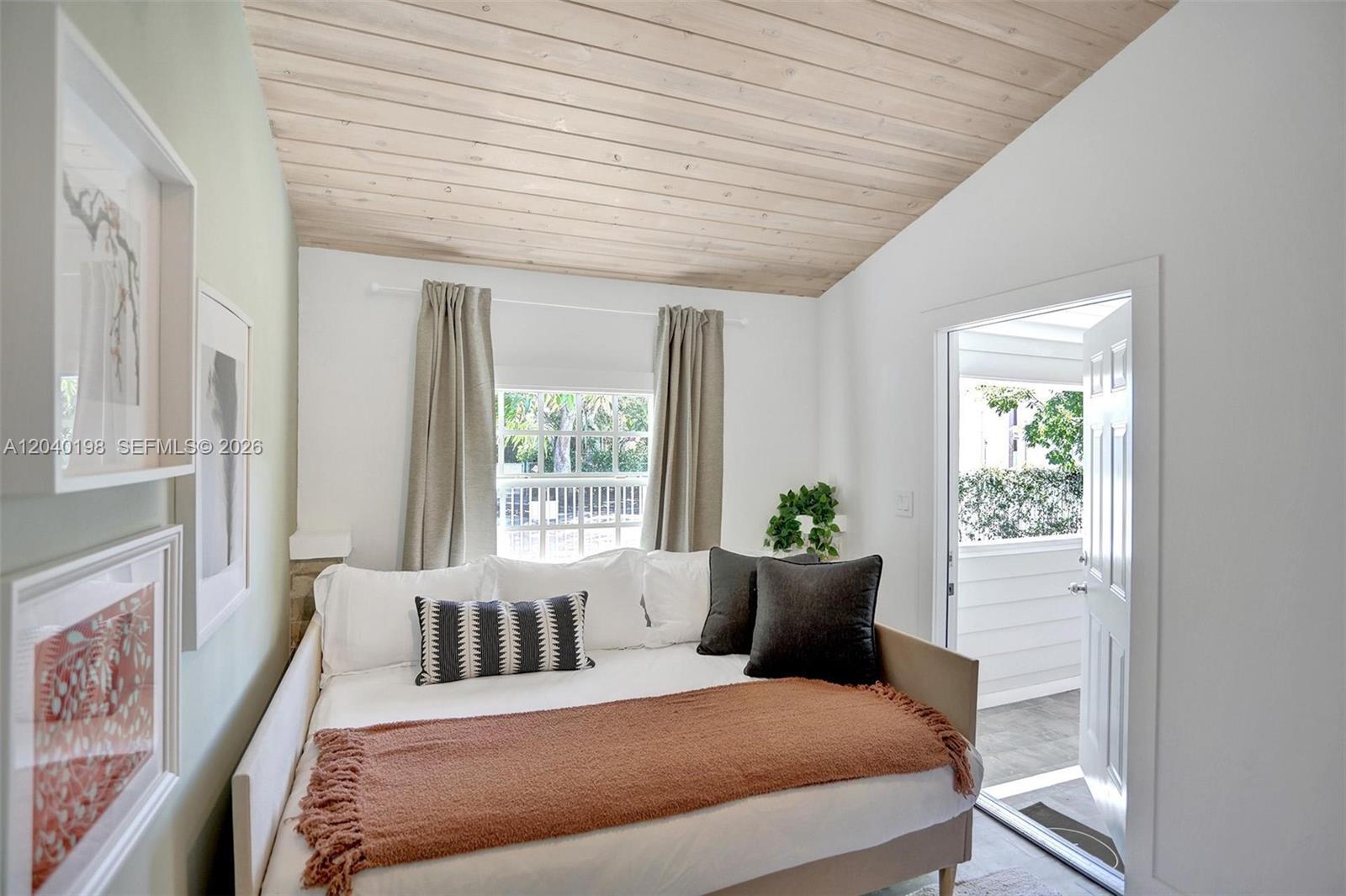 421 Northeast 70th Street Miami, FL 33138 - Photo 43 of 51