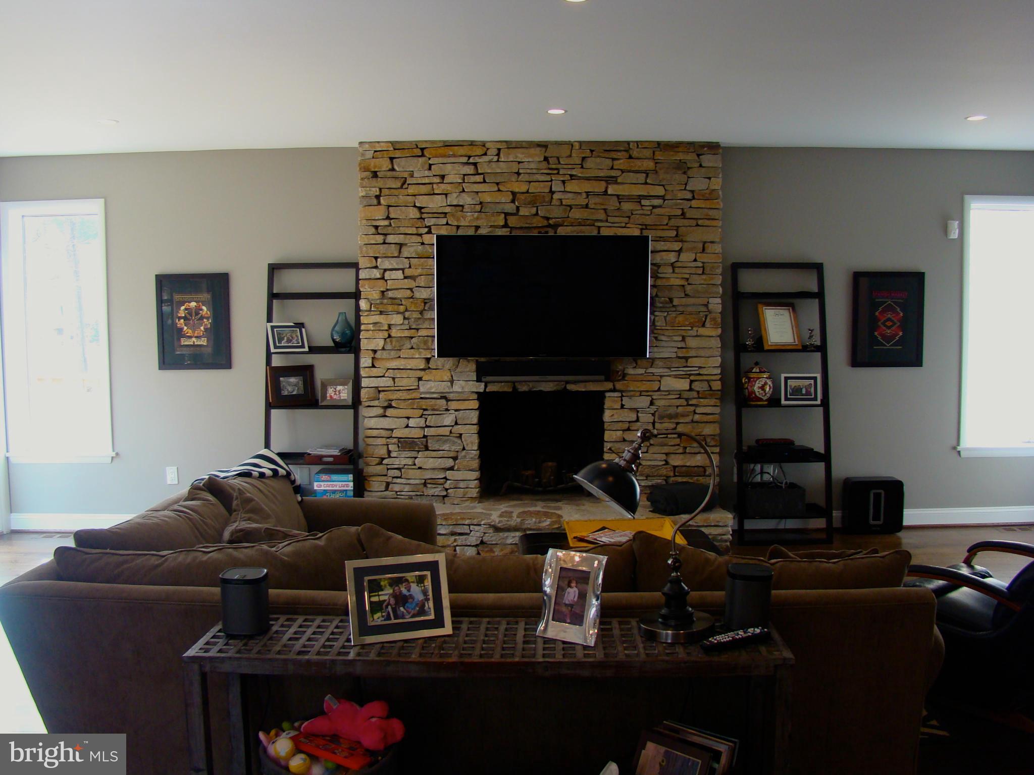 5 Roland Court Ruxton, MD 21204 - Photo 12 of 30 Family Room