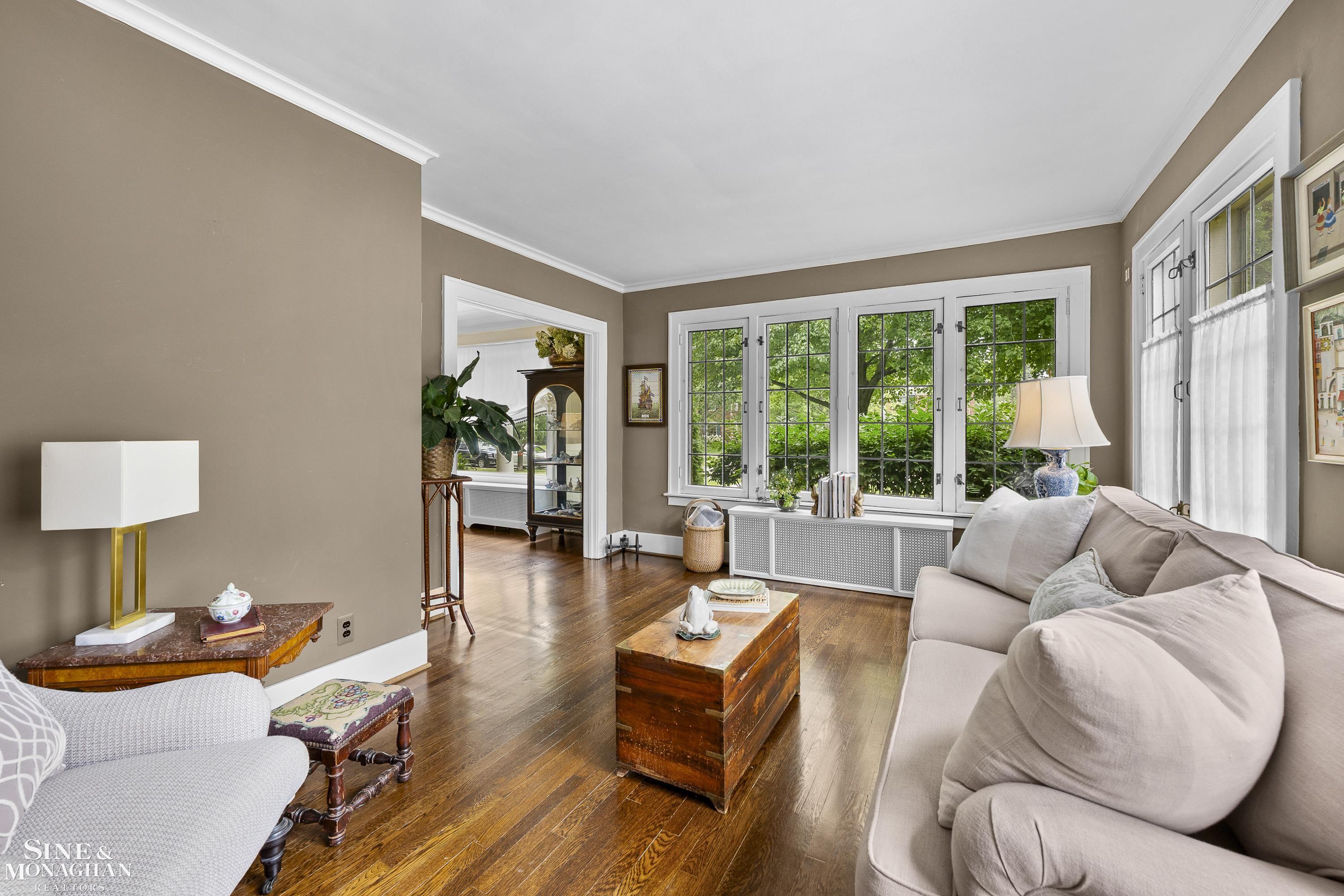 1035 Yorkshire Road Grosse Pointe Park, MI 48230 - Photo 11 of 61
