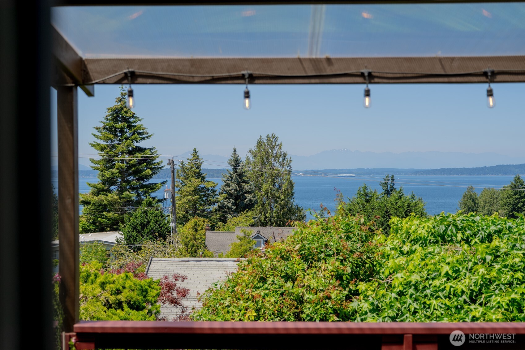 9297 44th Avenue Southwest Seattle, WA 98136 - Photo 19 of 40